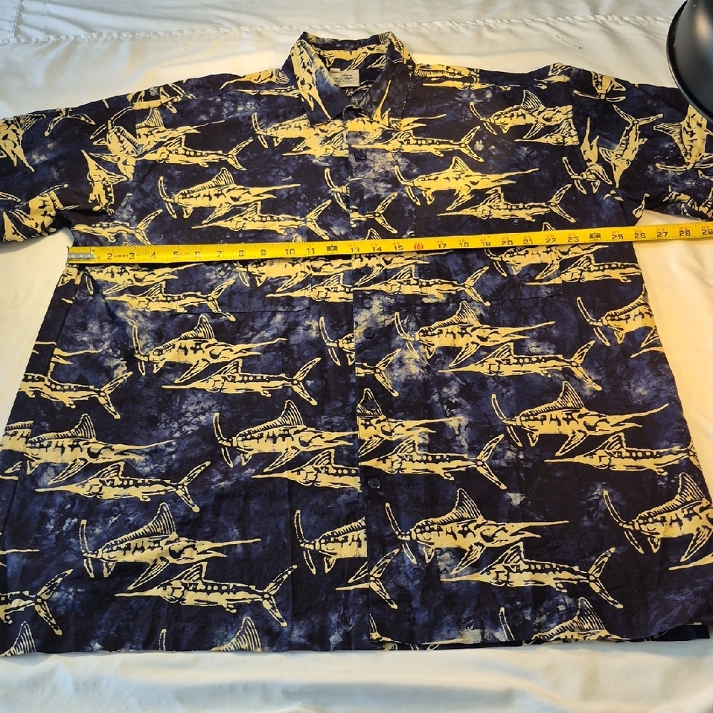 Vibrant Rum Reggae Short Sleeve Button Down Men's Casual Dress Shirt - Picture 4 of 12